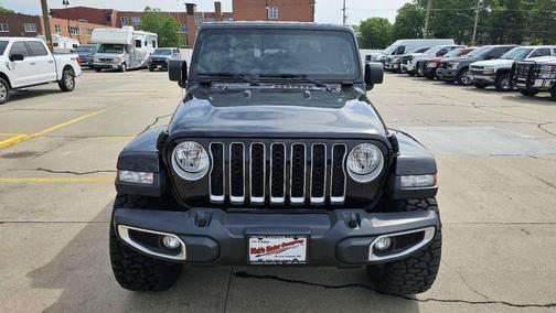 2023 Jeep Gladiator Overland