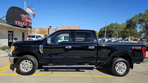 2017 Ford F-250 XLT