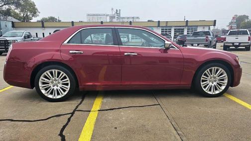 2012 Chrysler 300 Limited