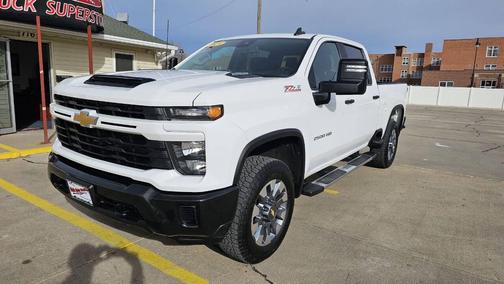 2024 Chevrolet Silverado 2500 Custom