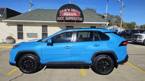 2021 Toyota RAV4 Hybrid XLE