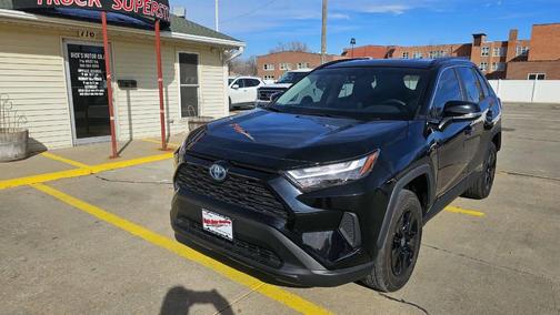 2024 Toyota RAV4 Hybrid XLE