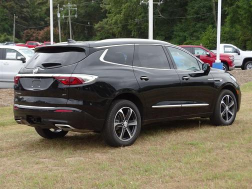 2022 Buick Enclave AWD Essence