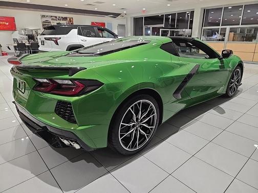 2026 Chevrolet Corvette Stingray w/1LT