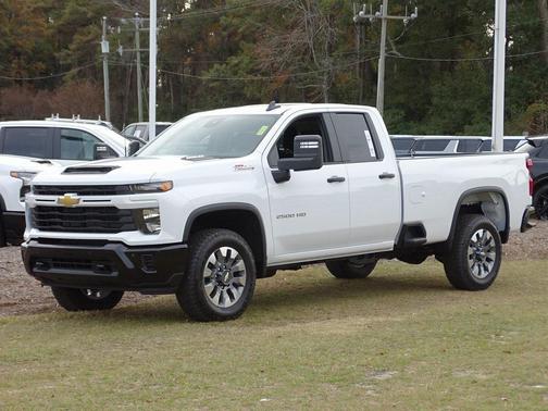 2026 Chevrolet Silverado 2500 Custom