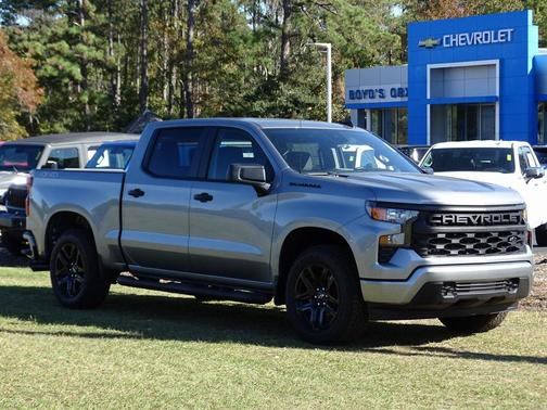 2026 Chevrolet Silverado 1500 Custom