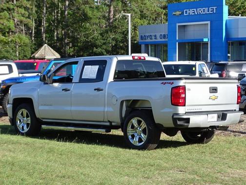 2018 Chevrolet Silverado 1500 Custom