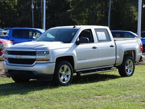 2018 Chevrolet Silverado 1500 Custom