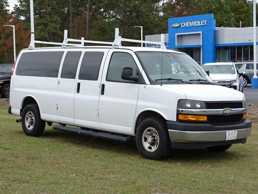 2018 Chevrolet Express 3500 LT