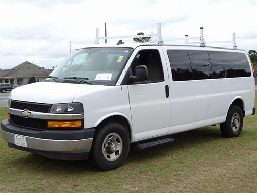 2018 Chevrolet Express 3500 LT