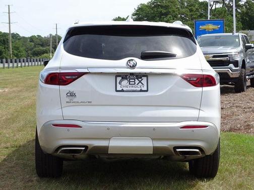 2023 Buick Enclave Essence FWD