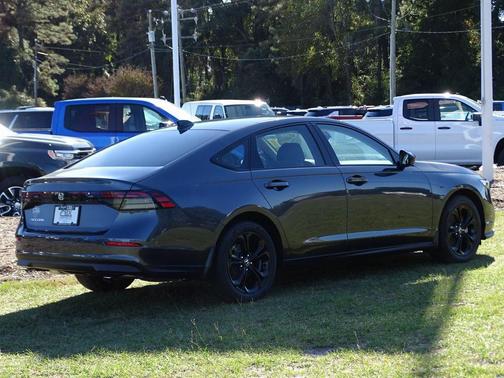 2025 Honda Accord Sport SE 1.5T