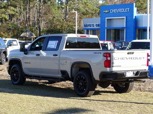 2026 Chevrolet Silverado 2500 Custom