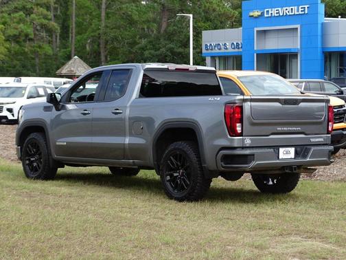 2022 GMC Sierra 1500 Elevation
