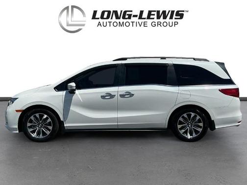 White 2023 Honda Odyssey EX-L