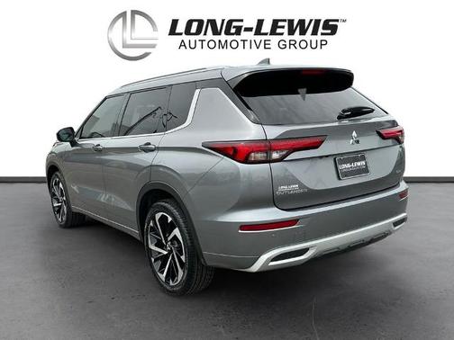 Silver 2023 Mitsubishi Outlander SEL