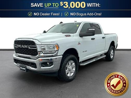 Bright White Clearcoat 2024 RAM 2500 BIG HORN