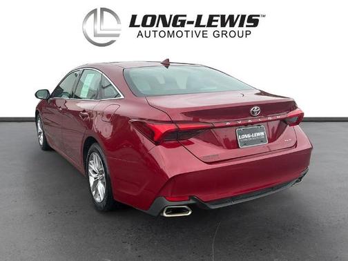 Red 2019 Toyota Avalon XLE