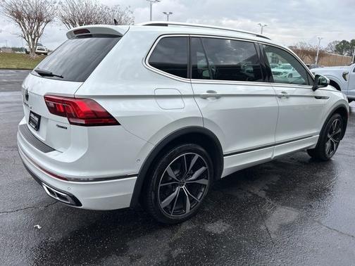 2022 Volkswagen Tiguan 2.0T SEL R-LINE
