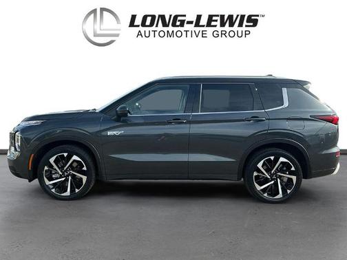 Graphite Gray / Black 2025 Mitsubishi Outlander SEL