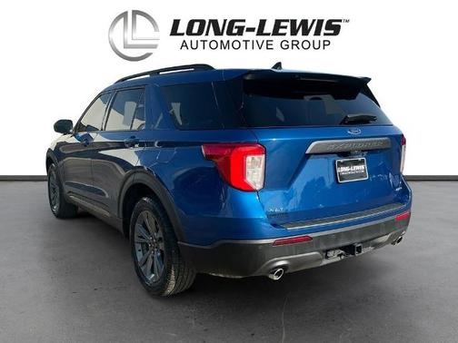 ATLAS BLUE METALLIC 2021 Ford Explorer XLT