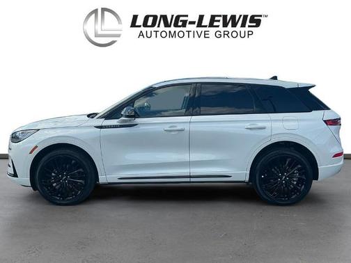 PRISTINE WHITE MET 3C 2024 Lincoln Corsair PREMIERE