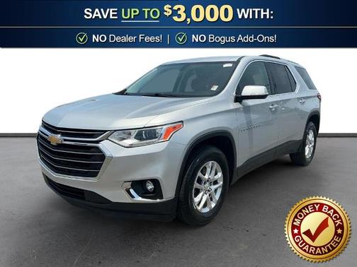 Silver Ice Metallic 2018 Chevrolet Traverse LT W/1LT