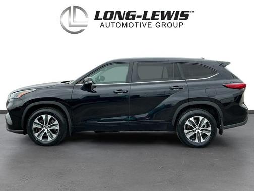 Midnight Black 2023 Toyota Highlander L