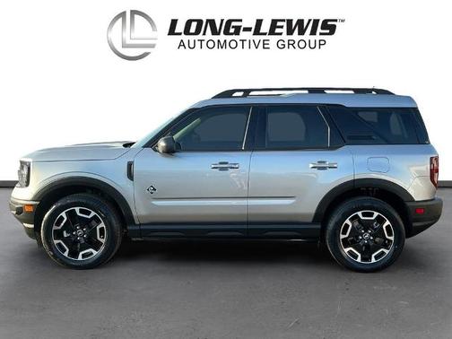 ICONIC SILVER METALLIC 2023 Ford Bronco Sport OUTER BANKS