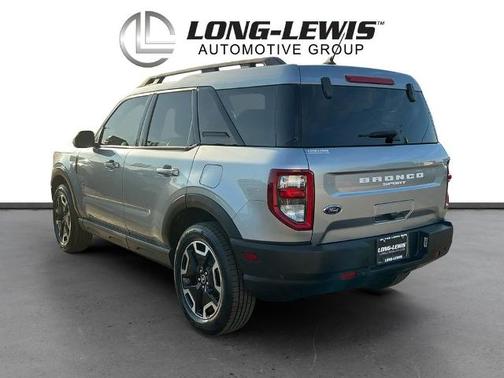 ICONIC SILVER METALLIC 2023 Ford Bronco Sport OUTER BANKS