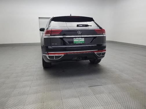 2021 Volkswagen Atlas Cross Sport 3.6L V6 SE w/Technology R-Line
