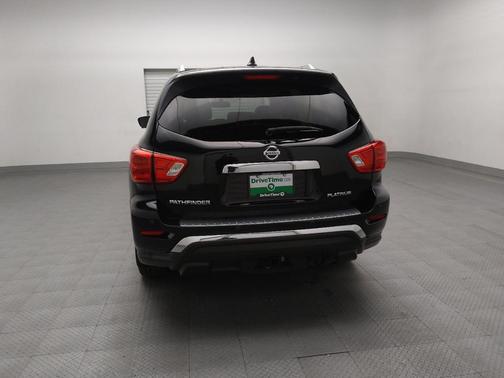 2020 Nissan Pathfinder Platinum 2WD