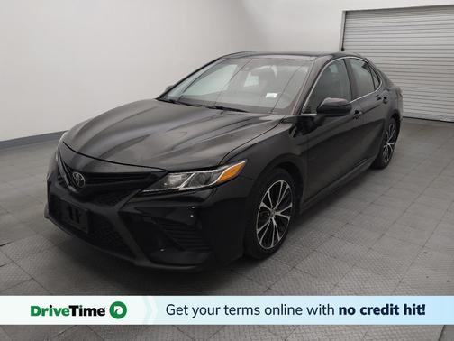 Midnight Black Metallic 2020 Toyota Camry SE