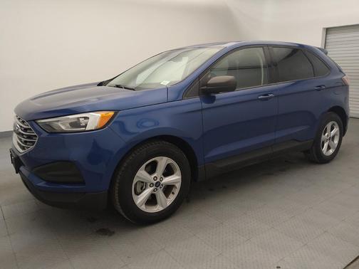 2020 Ford Edge SE