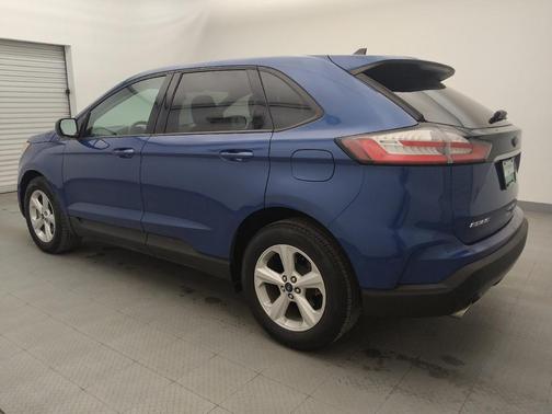 2020 Ford Edge SE
