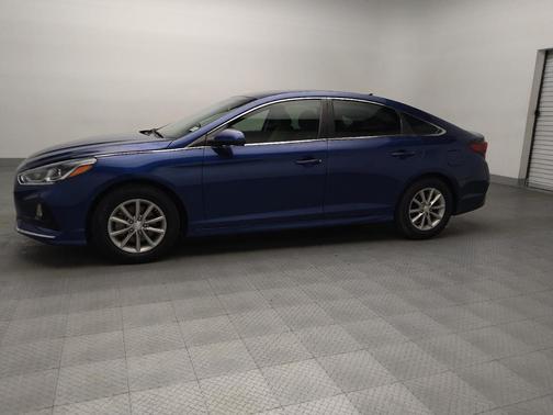 Lakeside Blue 2019 Hyundai SONATA SE