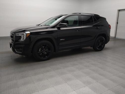 2023 GMC Terrain AWD AT4