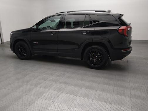 2023 GMC Terrain AWD AT4