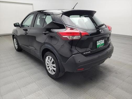 2020 Nissan Kicks S