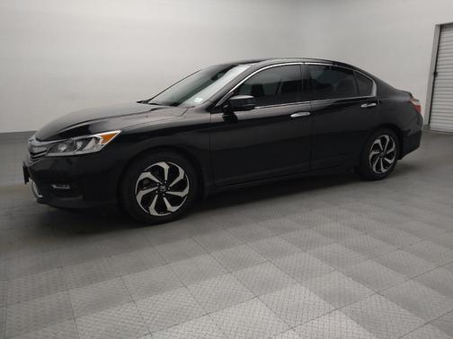 2017 Honda Accord EX-L w/Navigation & Honda Sensing