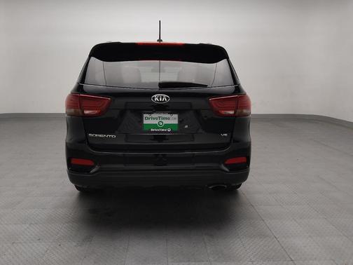 2020 Kia Sorento S