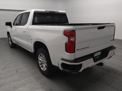 White 2019 Chevrolet Silverado 1500 RST