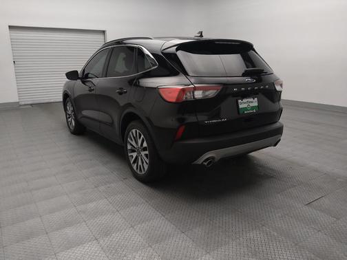 Agate Black Metallic 2022 Ford Escape Titanium