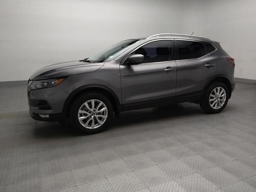 2022 Nissan Rogue Sport SV