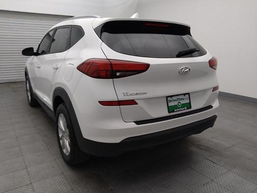 Winter White 2021 Hyundai TUCSON Value