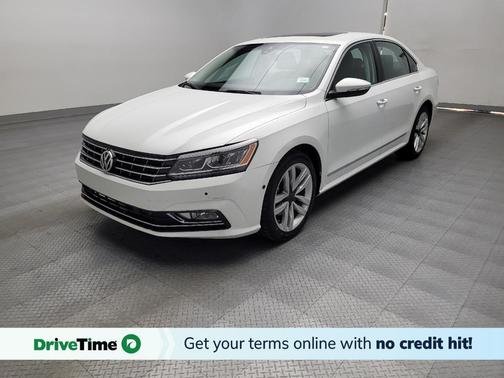 2017 Volkswagen Passat 1.8T SEL Premium