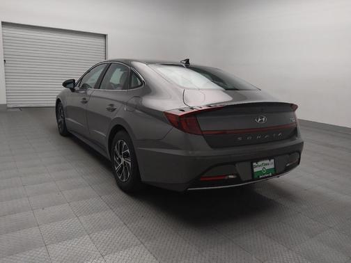 2022 Hyundai SONATA Hybrid Base