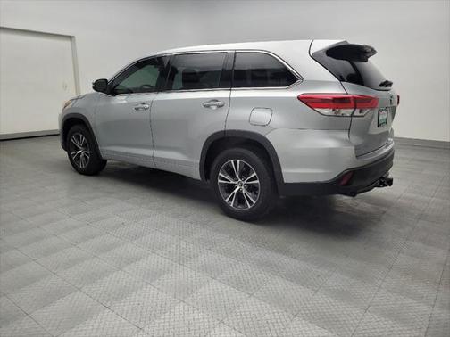 2018 Toyota Highlander LE