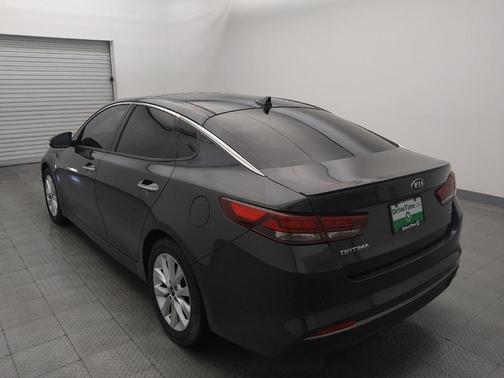 2018 Kia Optima S