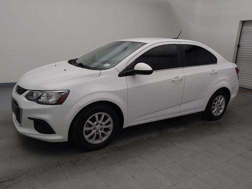 2020 Chevrolet Sonic FWD Sedan LT